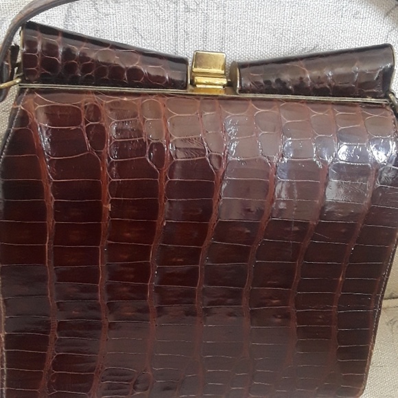 Genuine  alligator vintage purse made in the 60s - Picture 2 of 4